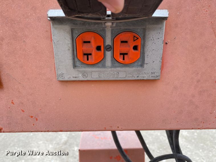 image for item DM4069 1997 JLG 35E  boom lift