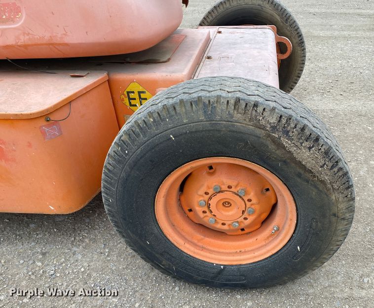 image for item DM4069 1997 JLG 35E  boom lift