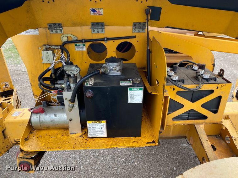 image for item DM4070 2008 Bil-Jax 5533A  boom lift