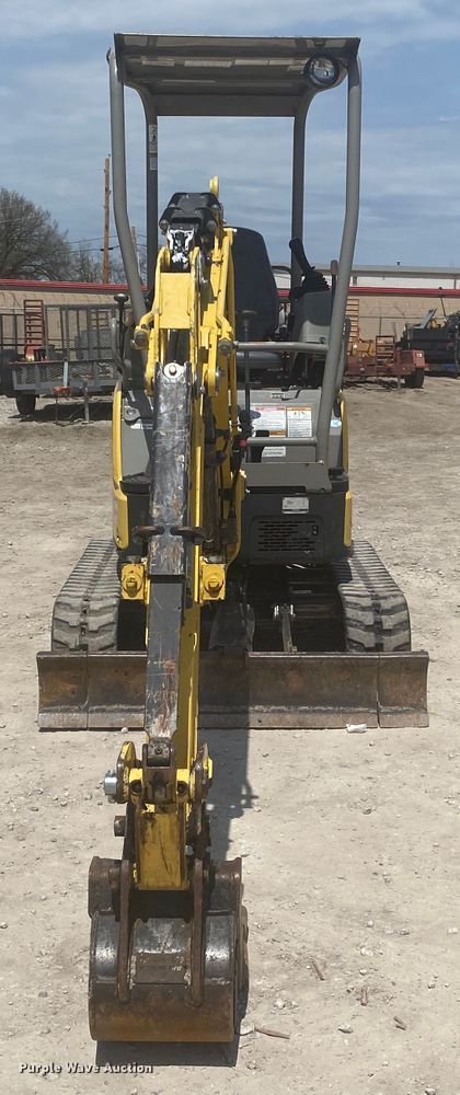 image for item DM4076 Yanmar VI017-A  mini excavator