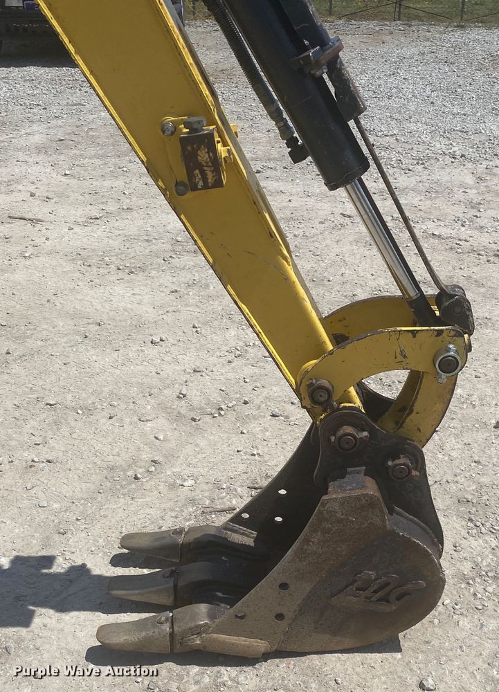 image for item DM4076 Yanmar VI017-A  mini excavator