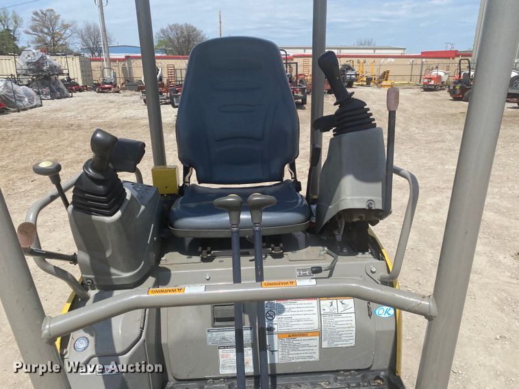 image for item DM4076 Yanmar VI017-A  mini excavator