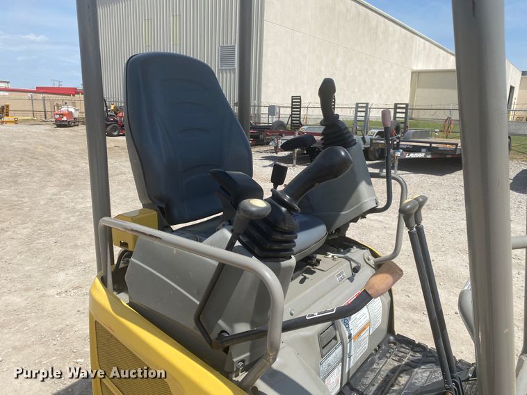 image for item DM4076 Yanmar VI017-A  mini excavator