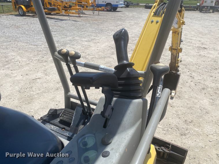image for item DM4076 Yanmar VI017-A  mini excavator