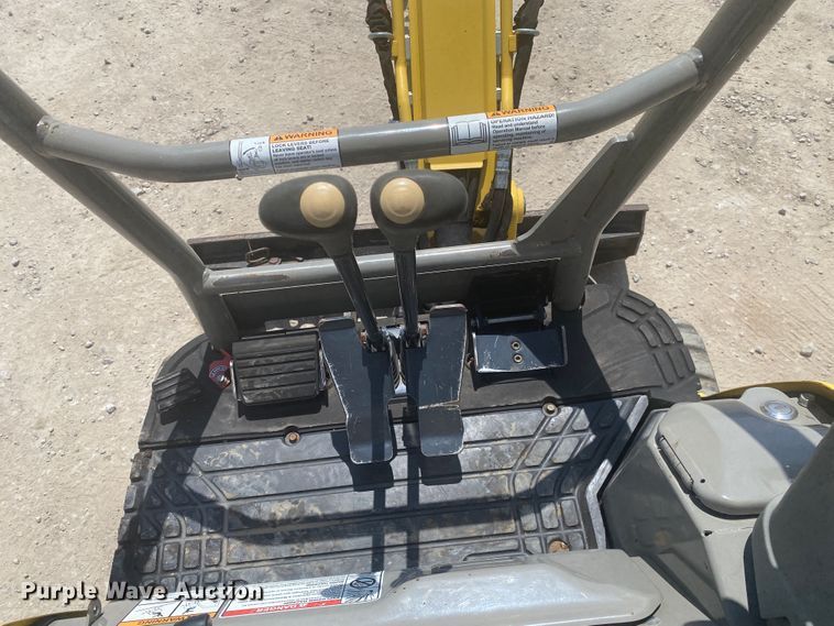 image for item DM4076 Yanmar VI017-A  mini excavator