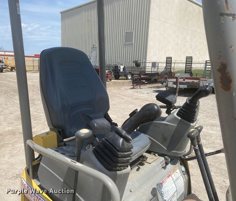 image for item DM4077 Yanmar VI017  mini excavator