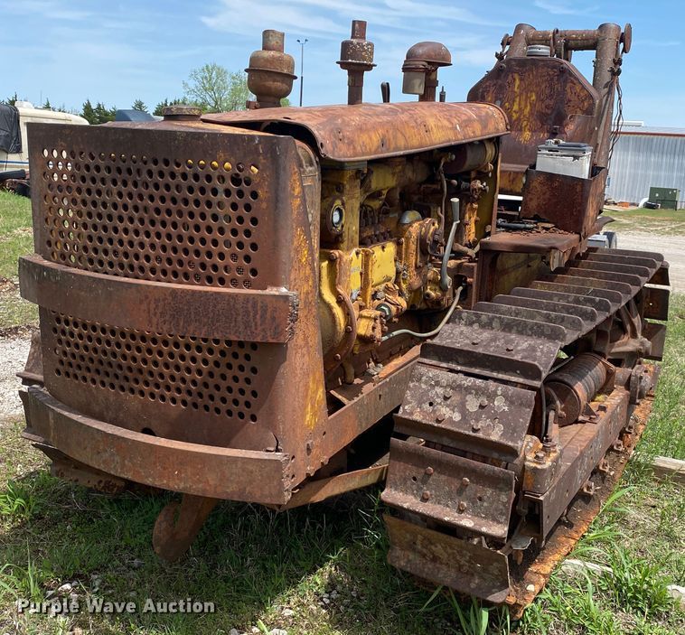 image for item DM4086 Caterpillar D2  crawler tractor