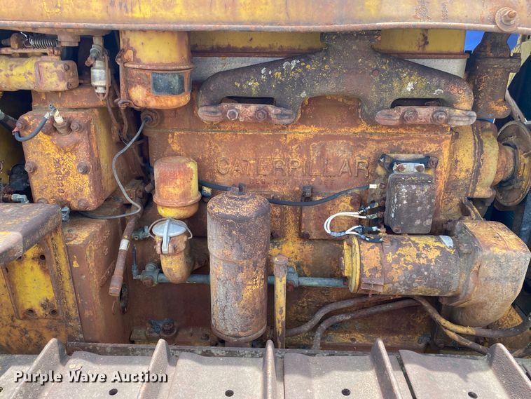 image for item DM4086 Caterpillar D2  crawler tractor