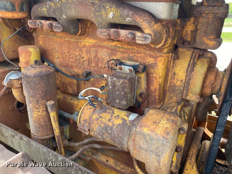 image for item DM4086 Caterpillar D2  crawler tractor