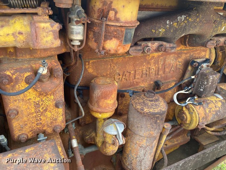 image for item DM4086 Caterpillar D2  crawler tractor