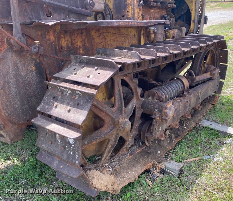 image for item DM4086 Caterpillar D2  crawler tractor