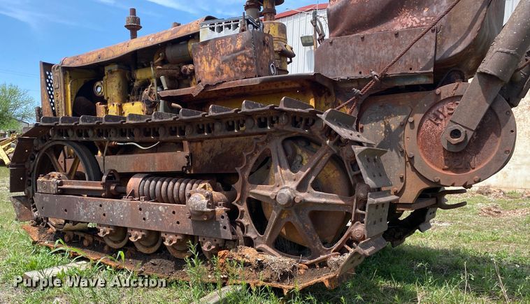 image for item DM4086 Caterpillar D2  crawler tractor