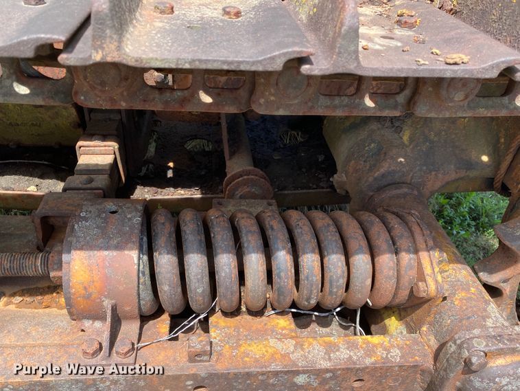 image for item DM4086 Caterpillar D2  crawler tractor