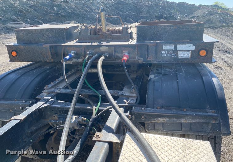 image for item DM4092 2007 Landoll  tilt deck equipment trailer