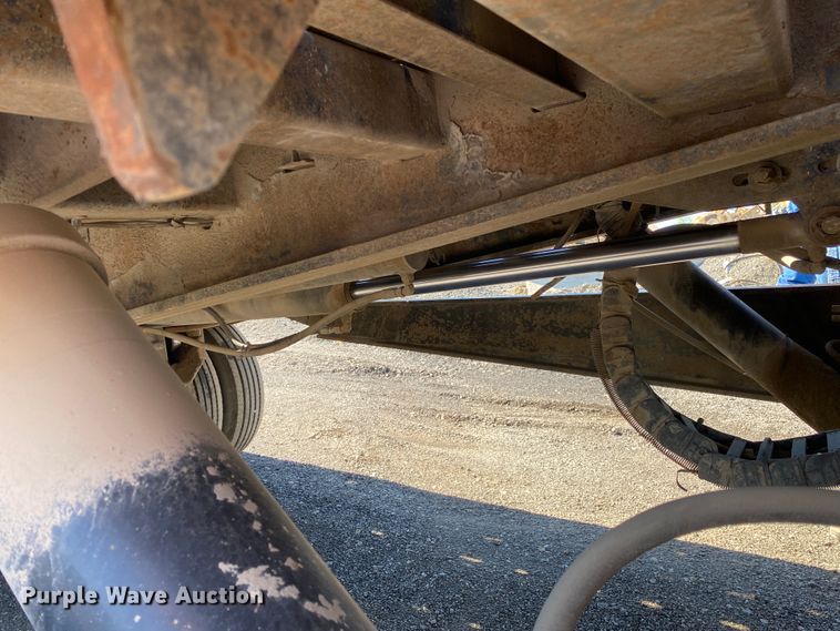 image for item DM4092 2007 Landoll  tilt deck equipment trailer