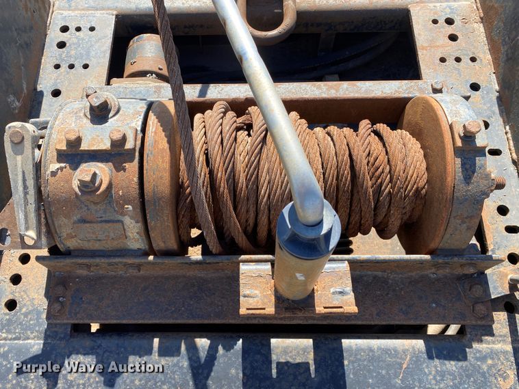 image for item DM4092 2007 Landoll  tilt deck equipment trailer