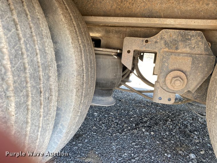 image for item DM4092 2007 Landoll  tilt deck equipment trailer