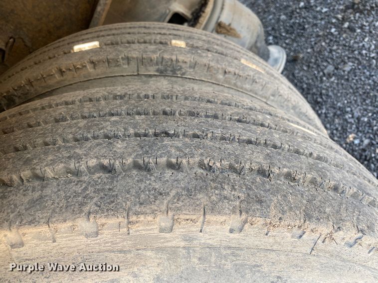 image for item DM4092 2007 Landoll  tilt deck equipment trailer