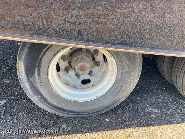 image for item DM4092 2007 Landoll  tilt deck equipment trailer