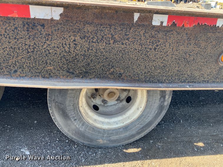 image for item DM4092 2007 Landoll  tilt deck equipment trailer