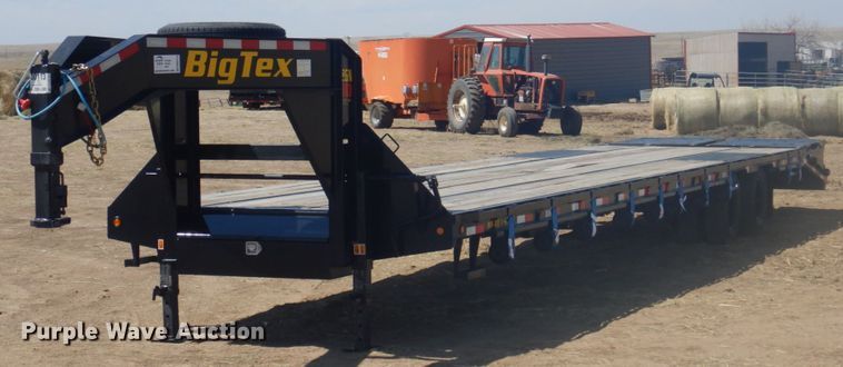 image for item DM5414 2022 Big Tex 22GN-35BK-5MR  equipment trailer