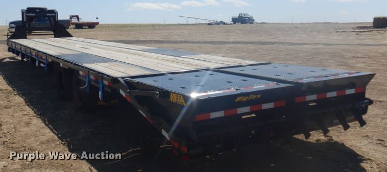 image for item DM5414 2022 Big Tex 22GN-35BK-5MR  equipment trailer