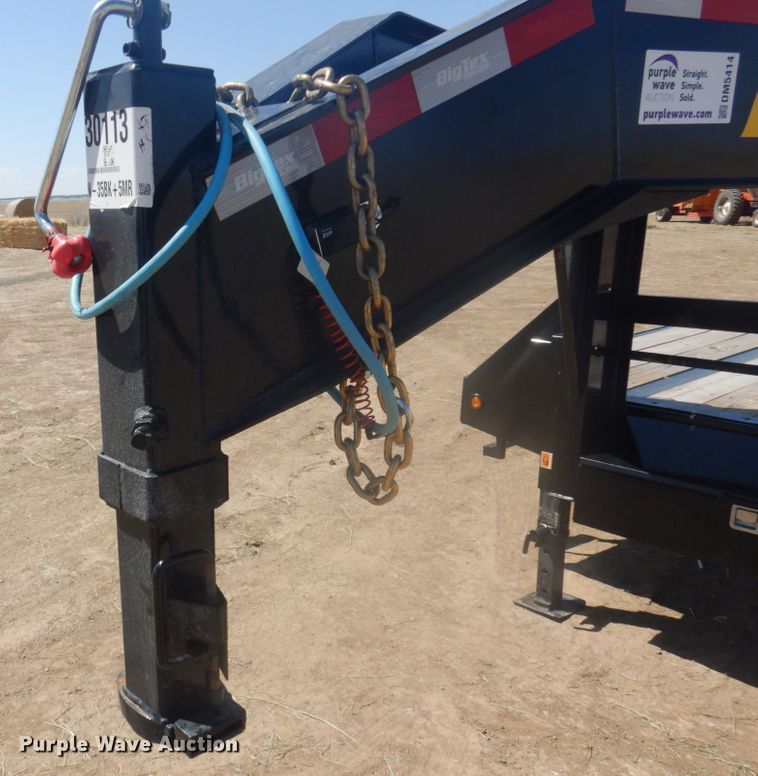 image for item DM5414 2022 Big Tex 22GN-35BK-5MR  equipment trailer
