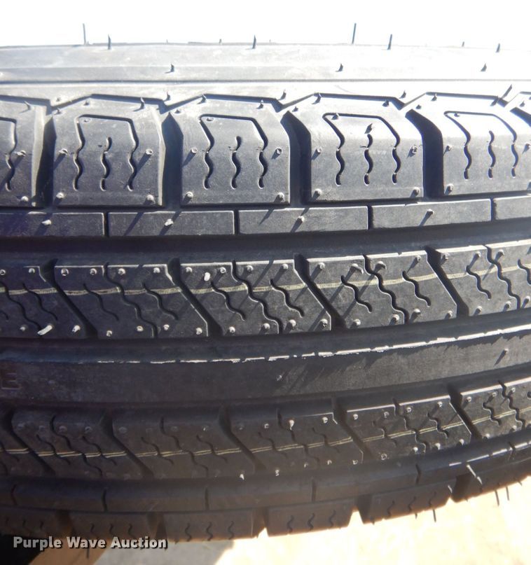 image for item DM5414 2022 Big Tex 22GN-35BK-5MR  equipment trailer