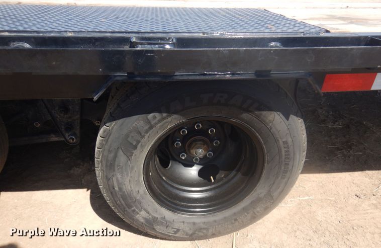 image for item DM5414 2022 Big Tex 22GN-35BK-5MR  equipment trailer