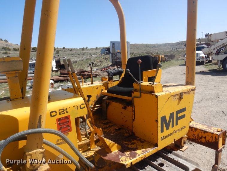 image for item DM5416 1979 Massey Ferguson MF200  dozer