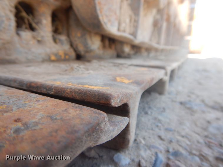 image for item DM5416 1979 Massey Ferguson MF200  dozer