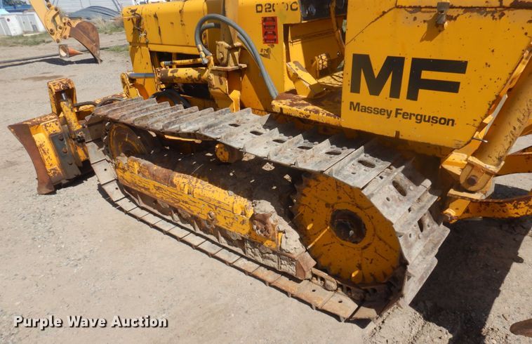 image for item DM5416 1979 Massey Ferguson MF200  dozer