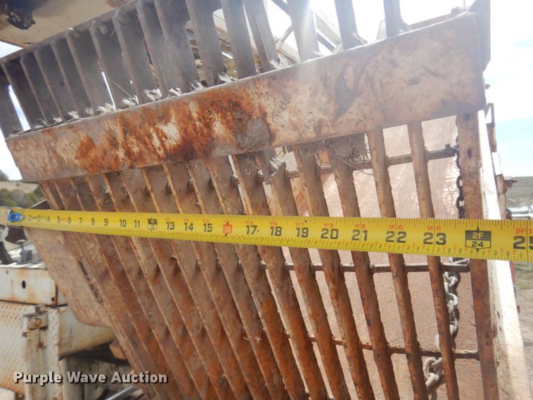 image for item DM5417 1980 Ford 8000  drilling rig truck