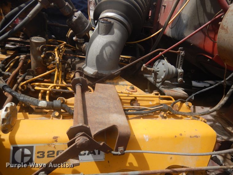 image for item DM5417 1980 Ford 8000  drilling rig truck