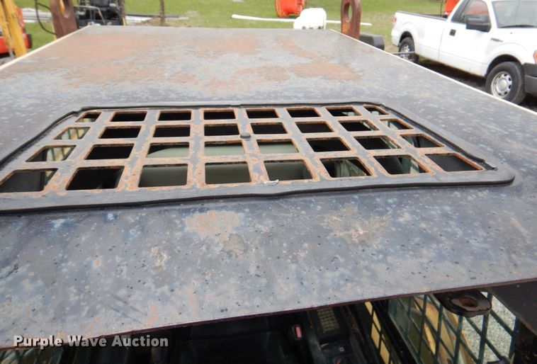 image for item DM6117 2006 Caterpillar 257B  tracked skid steer loader