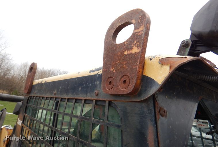 image for item DM6117 2006 Caterpillar 257B  tracked skid steer loader