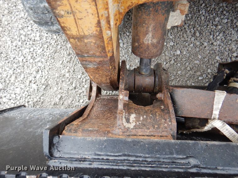 image for item DM6117 2006 Caterpillar 257B  tracked skid steer loader