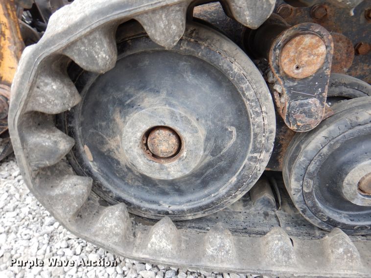 image for item DM6117 2006 Caterpillar 257B  tracked skid steer loader