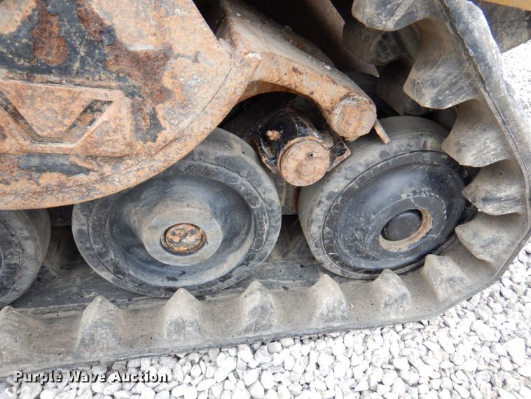 image for item DM6117 2006 Caterpillar 257B  tracked skid steer loader