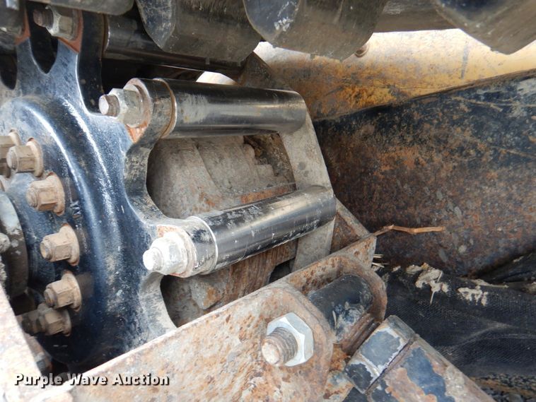 image for item DM6117 2006 Caterpillar 257B  tracked skid steer loader