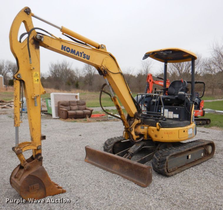 image for item DM6118 2012 Komatsu PC35MR-3  mini excavator