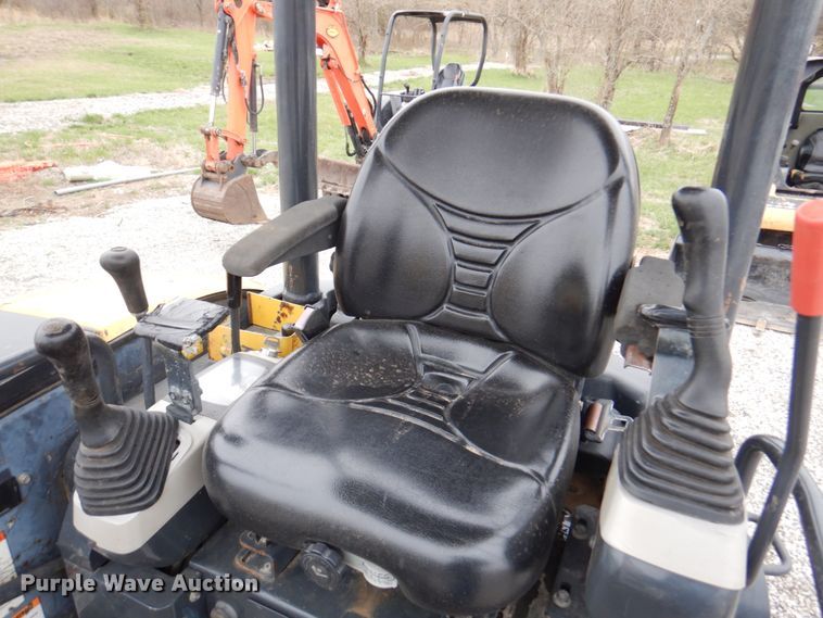 image for item DM6118 2012 Komatsu PC35MR-3  mini excavator