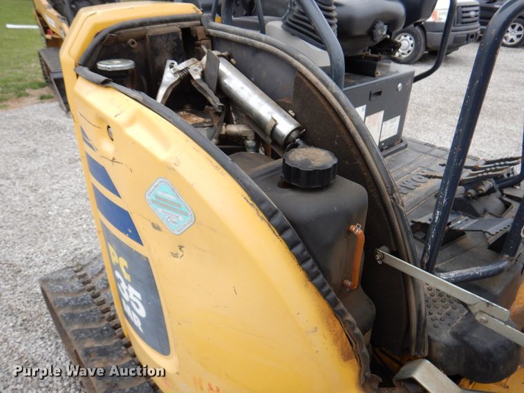 image for item DM6118 2012 Komatsu PC35MR-3  mini excavator