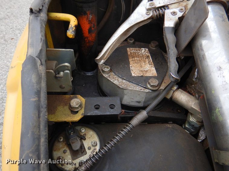 image for item DM6118 2012 Komatsu PC35MR-3  mini excavator