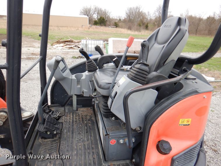 image for item DM6119 2015 Kubota U35-4  mini excavator