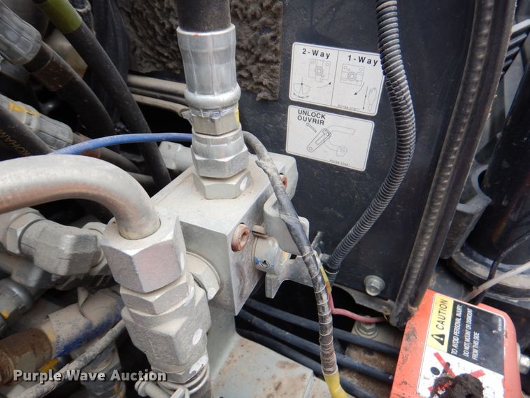 image for item DM6119 2015 Kubota U35-4  mini excavator