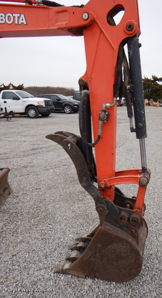 image for item DM6119 2015 Kubota U35-4  mini excavator