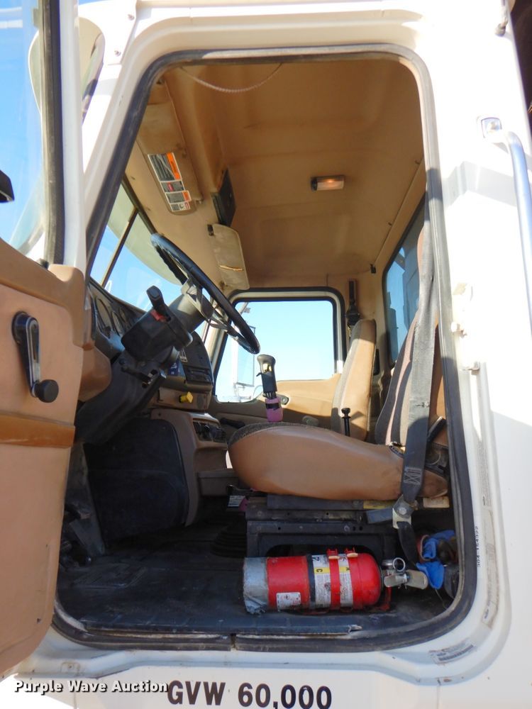 image for item DM6121 2007 Mack CV713  dump truck