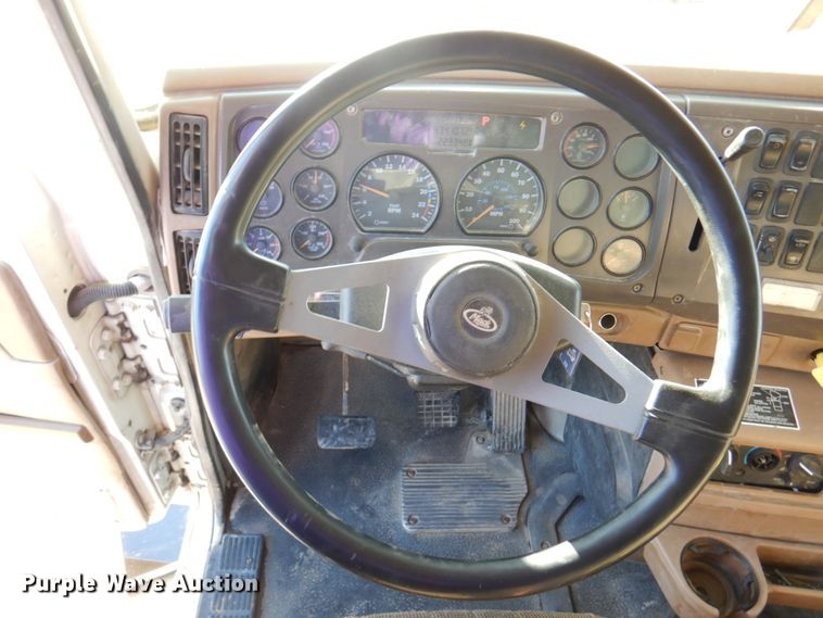 image for item DM6121 2007 Mack CV713  dump truck