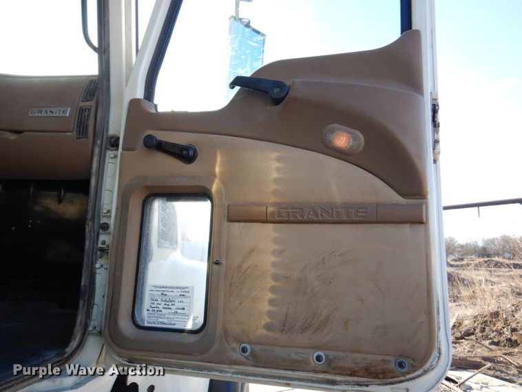 image for item DM6121 2007 Mack CV713  dump truck